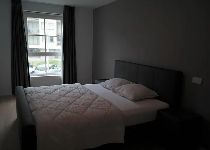 Apartment Royal Gardens *